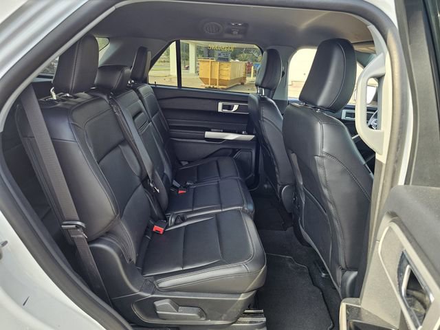 Certified 2023 Ford Explorer XLT w/ Equipment Group 202A image 27