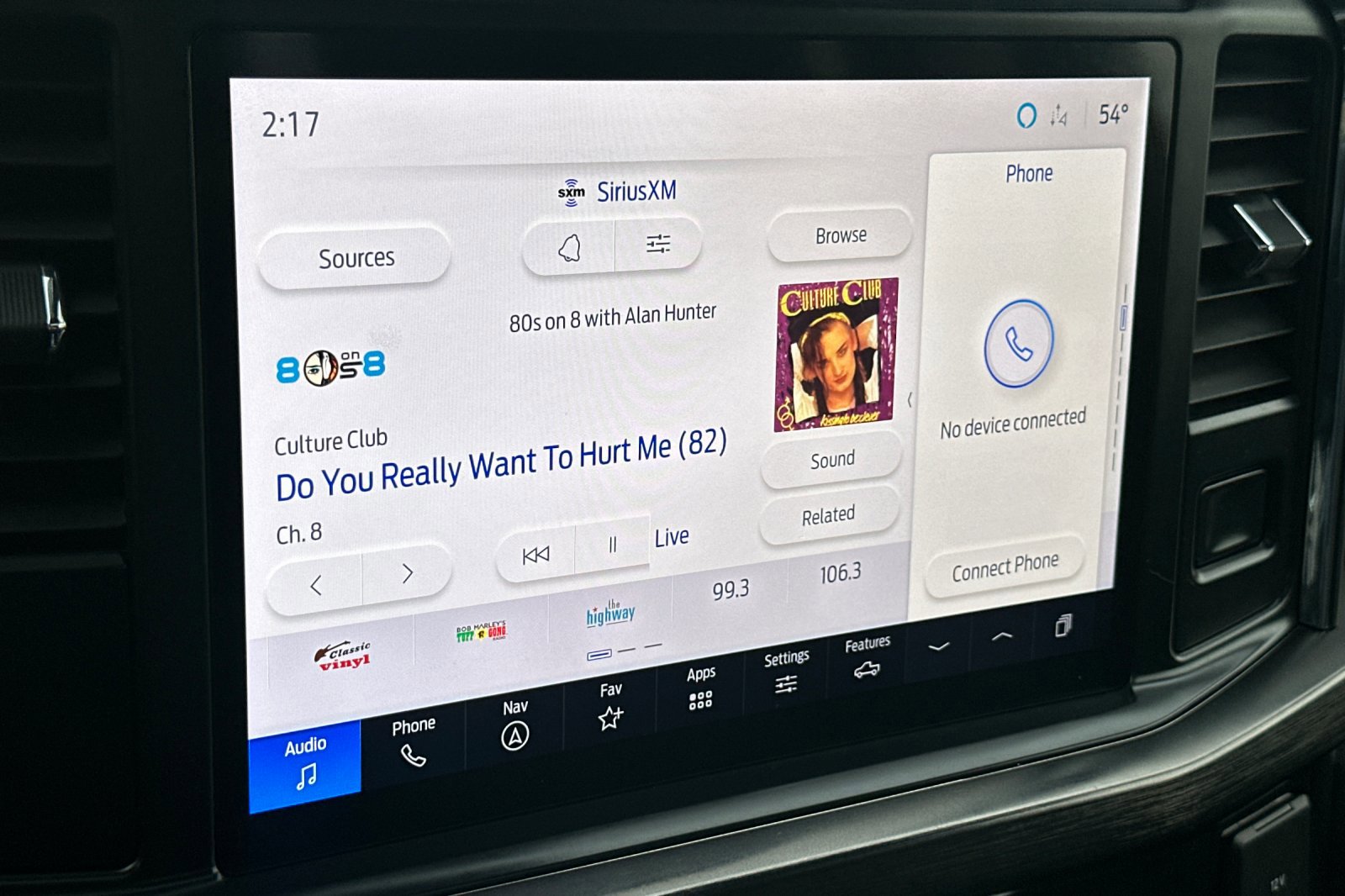 Used 2024 Ford F350 Lariat w/ Sport Appearance Package image 18