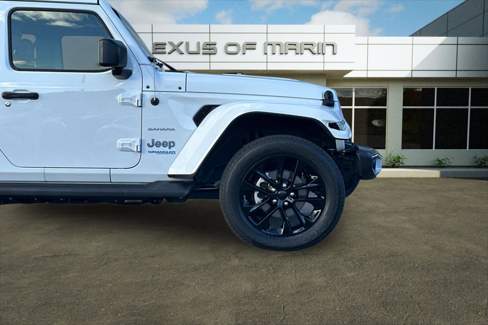 Used 2021 Jeep Wrangler Unlimited Sahara w/ Cold Weather Group image 35