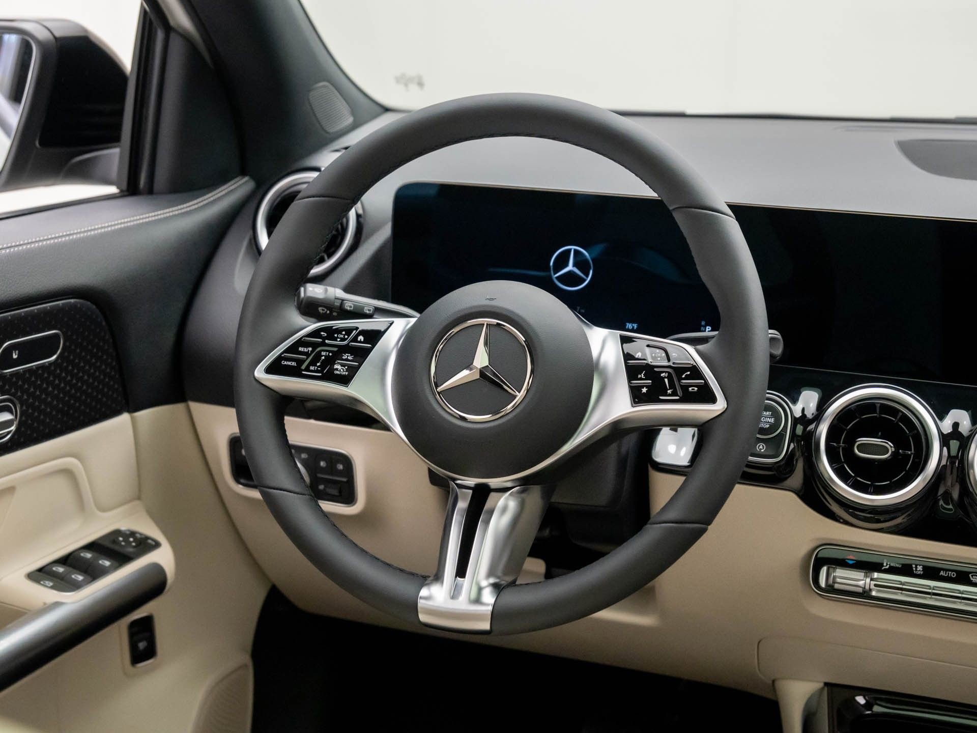 New 2026 Mercedes-Benz GLA 250 4MATIC image 12