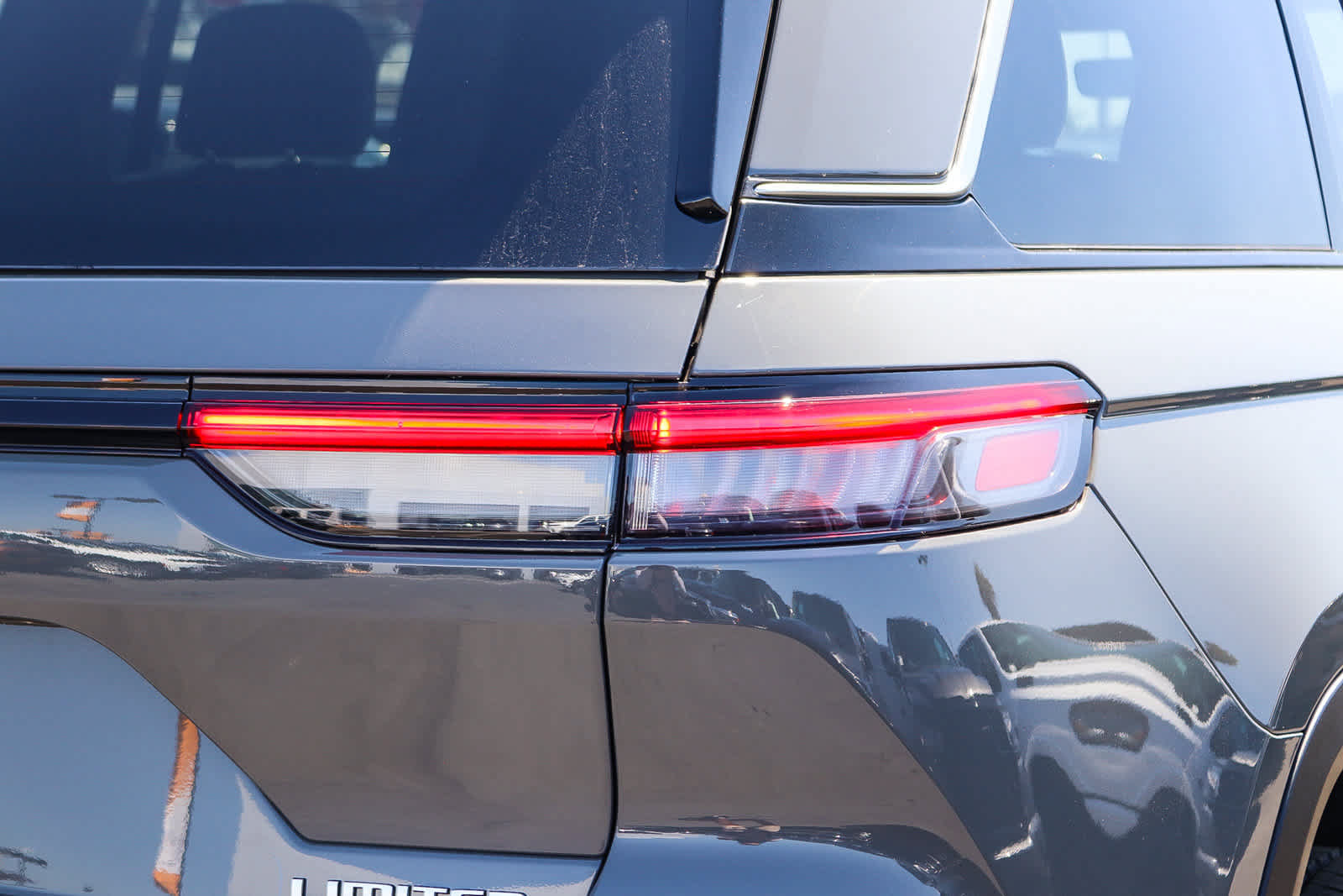 New 2027 Jeep Grand Cherokee Limited AWD/4WD image 7