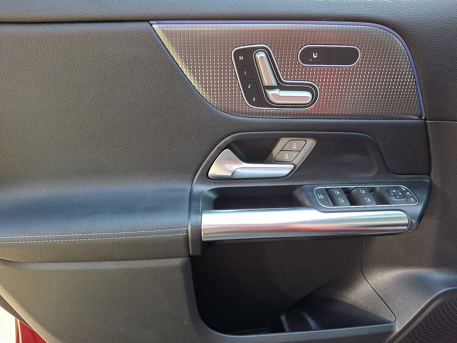 Certified 2022 Mercedes-Benz GLA 250 4MATIC image 9