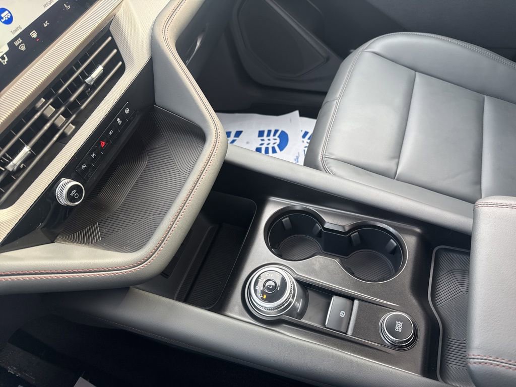 New 2026 Ford Explorer Active w/ Active Comfort Package image 33