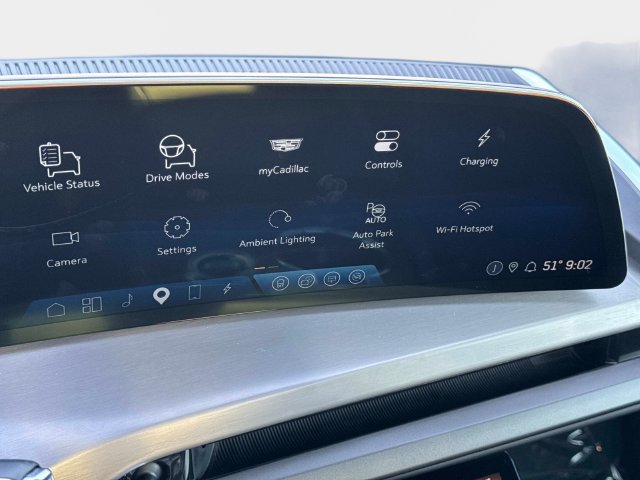 Certified 2026 Cadillac Vistiq Sport w/ LPO, Floor Liner Package AWD/4WD image 25