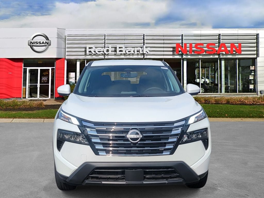 New 2026 Nissan Rogue SV AWD/4WD image 2
