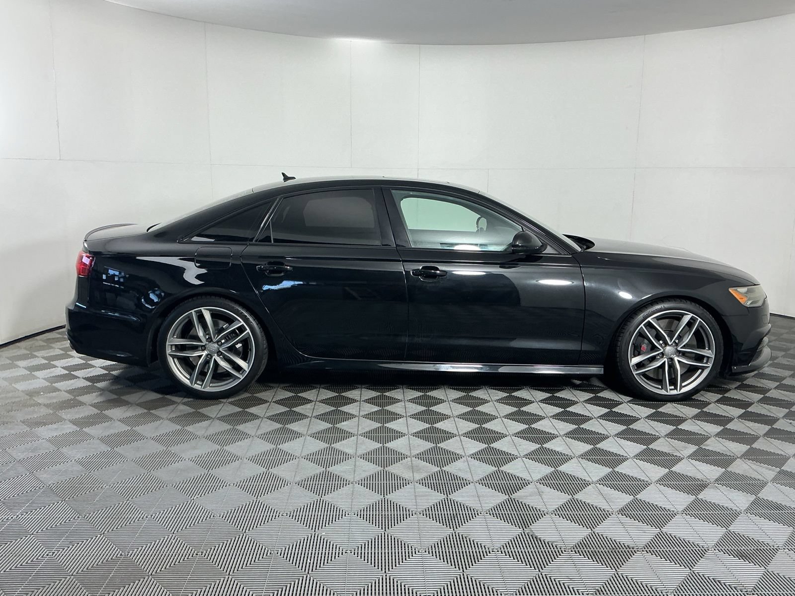 Used 2016 Audi S6 Premium Plus AWD/4WD image 10
