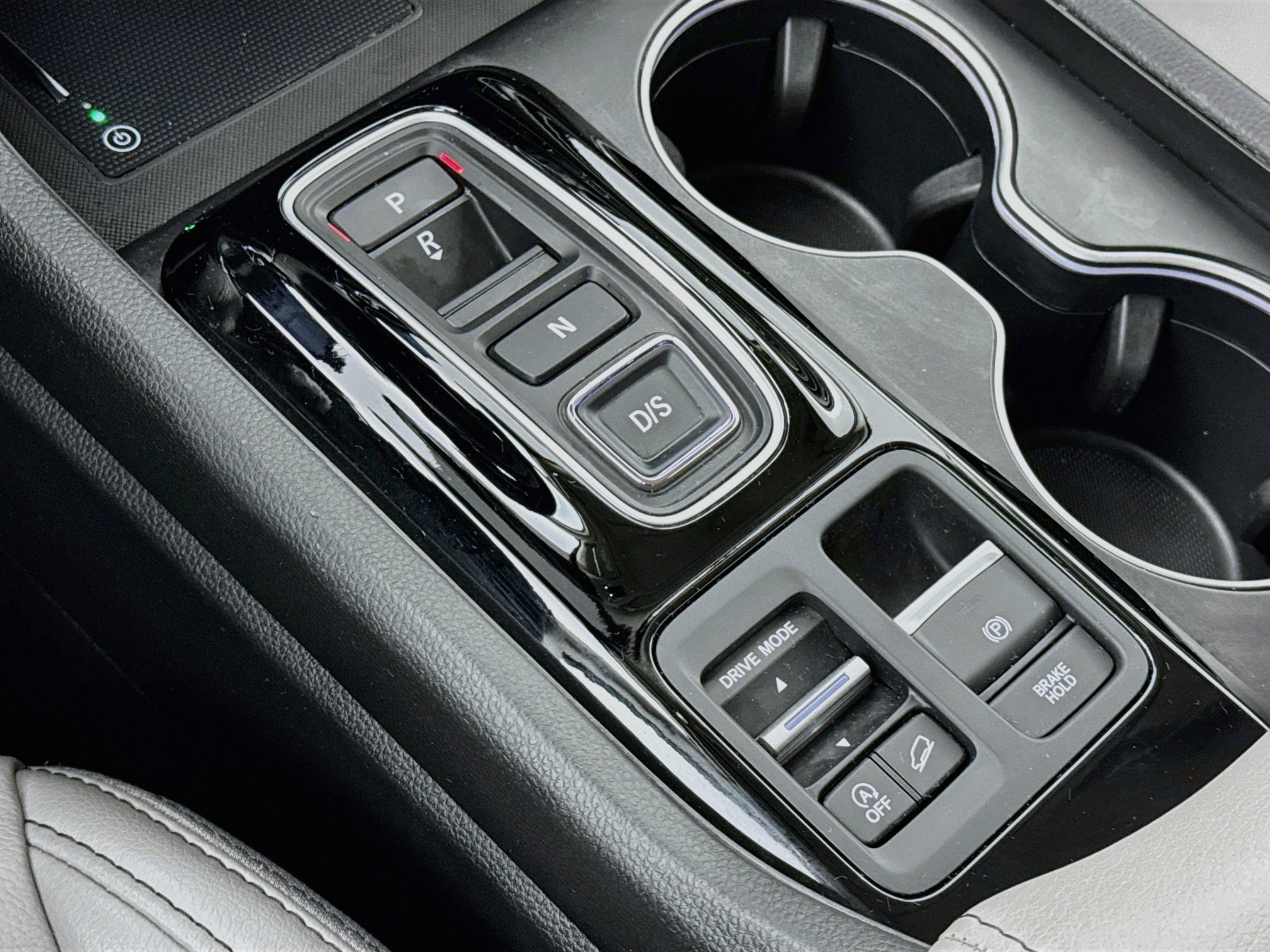 Certified 2025 Honda Pilot Touring image 17