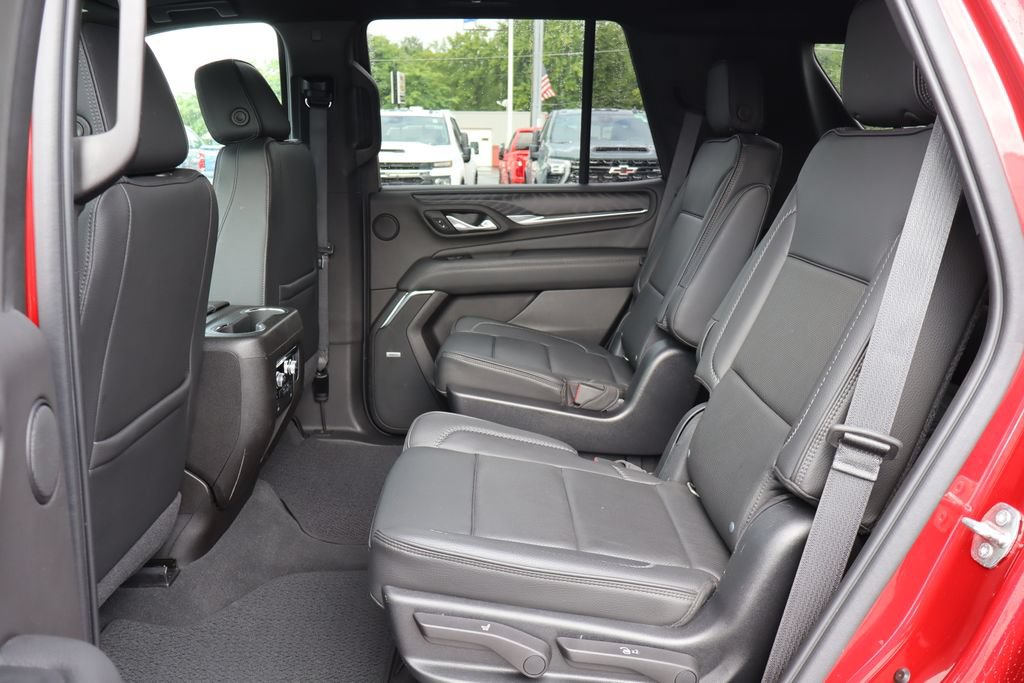 Used 2021 GMC Yukon Denali w/ Denali Premium Package AWD/4WD image 26