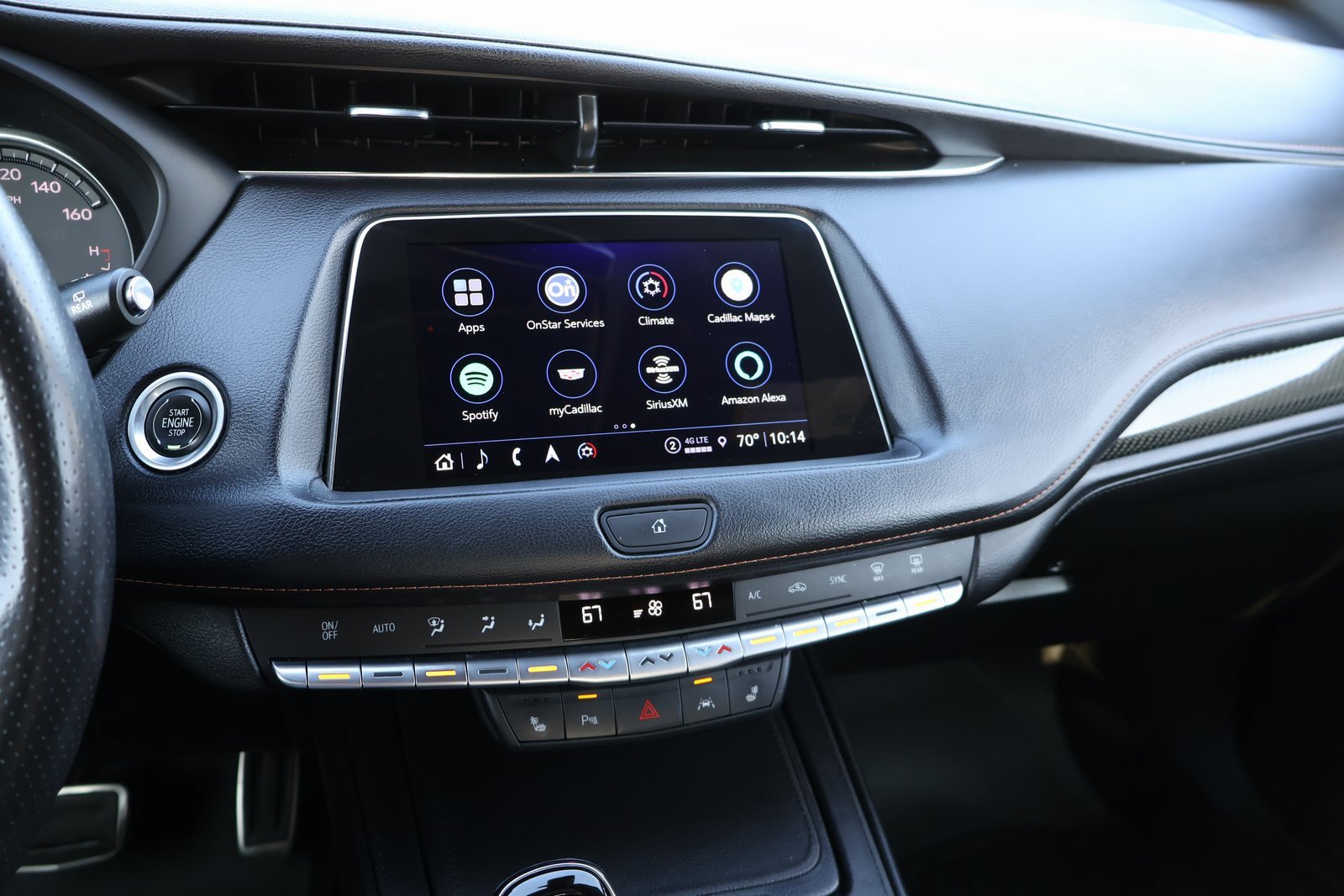 Used 2023 Cadillac XT4 Sport w/ Technology Package image 27