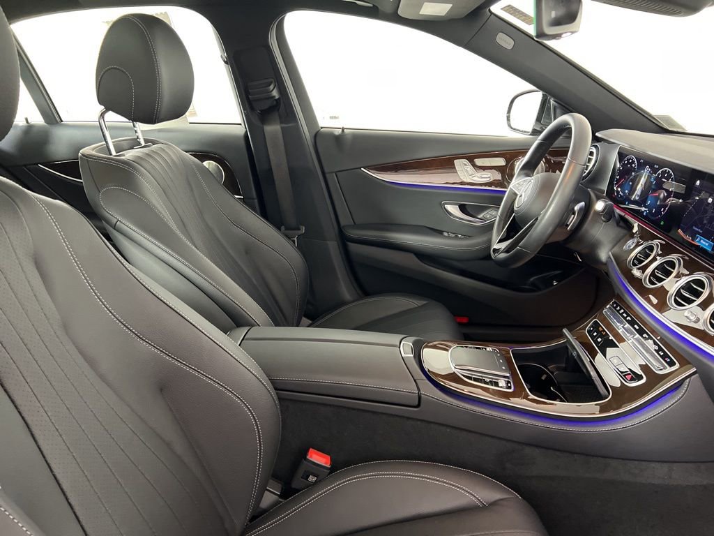 Used 2023 Mercedes-Benz E 350 4MATIC Sedan image 16