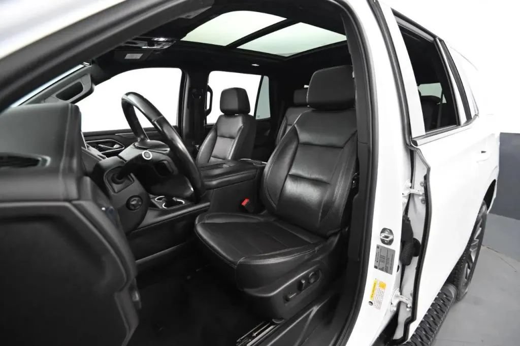 Used 2021 Chevrolet Tahoe Z71 w/ Z71 Signature Package AWD/4WD image 43