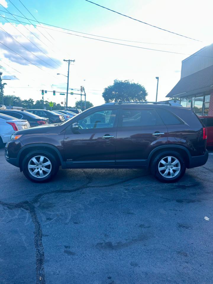 Used 2012 Kia Sorento LX w/ Convenience Pkg AWD/4WD image 2