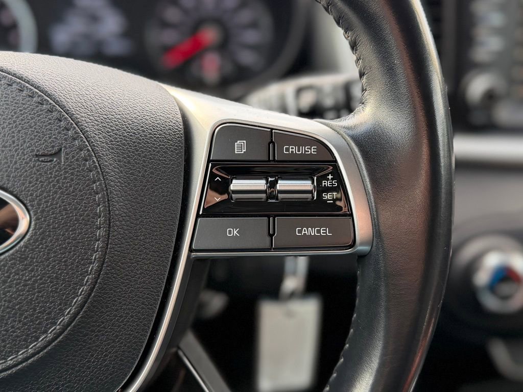 Used 2019 Kia Sorento S image 8