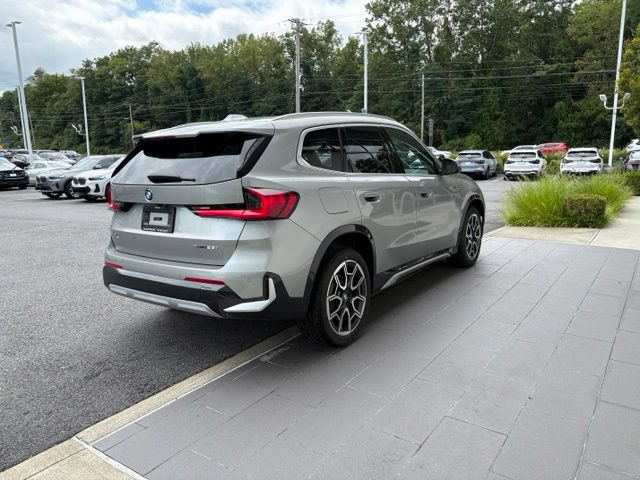 New 2027 BMW X1 xDrive28i AWD/4WD image 7
