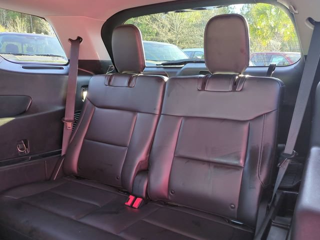 Used 2022 Ford Explorer XLT w/ Equipment Group 202A AWD/4WD image 14