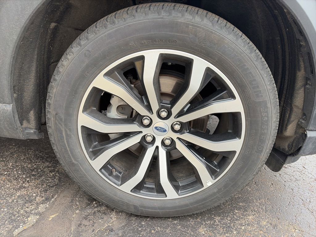 Used 2025 Ford Explorer ST-Line image 6