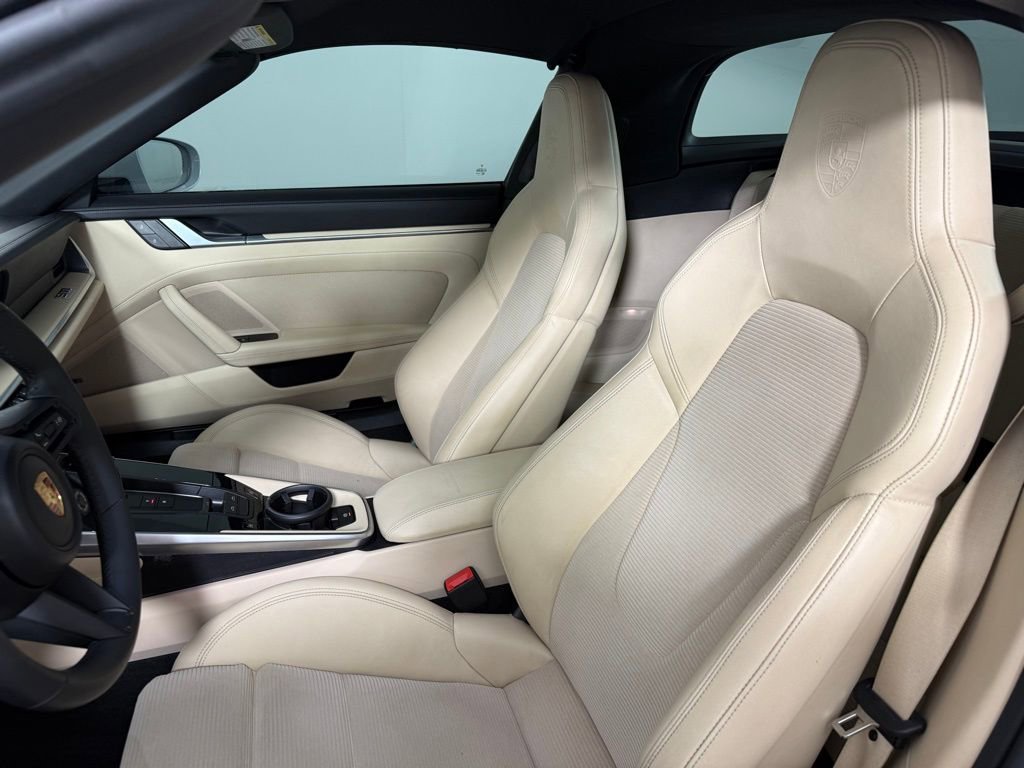 Certified 2023 Porsche 911 Targa 4S AWD/4WD image 5