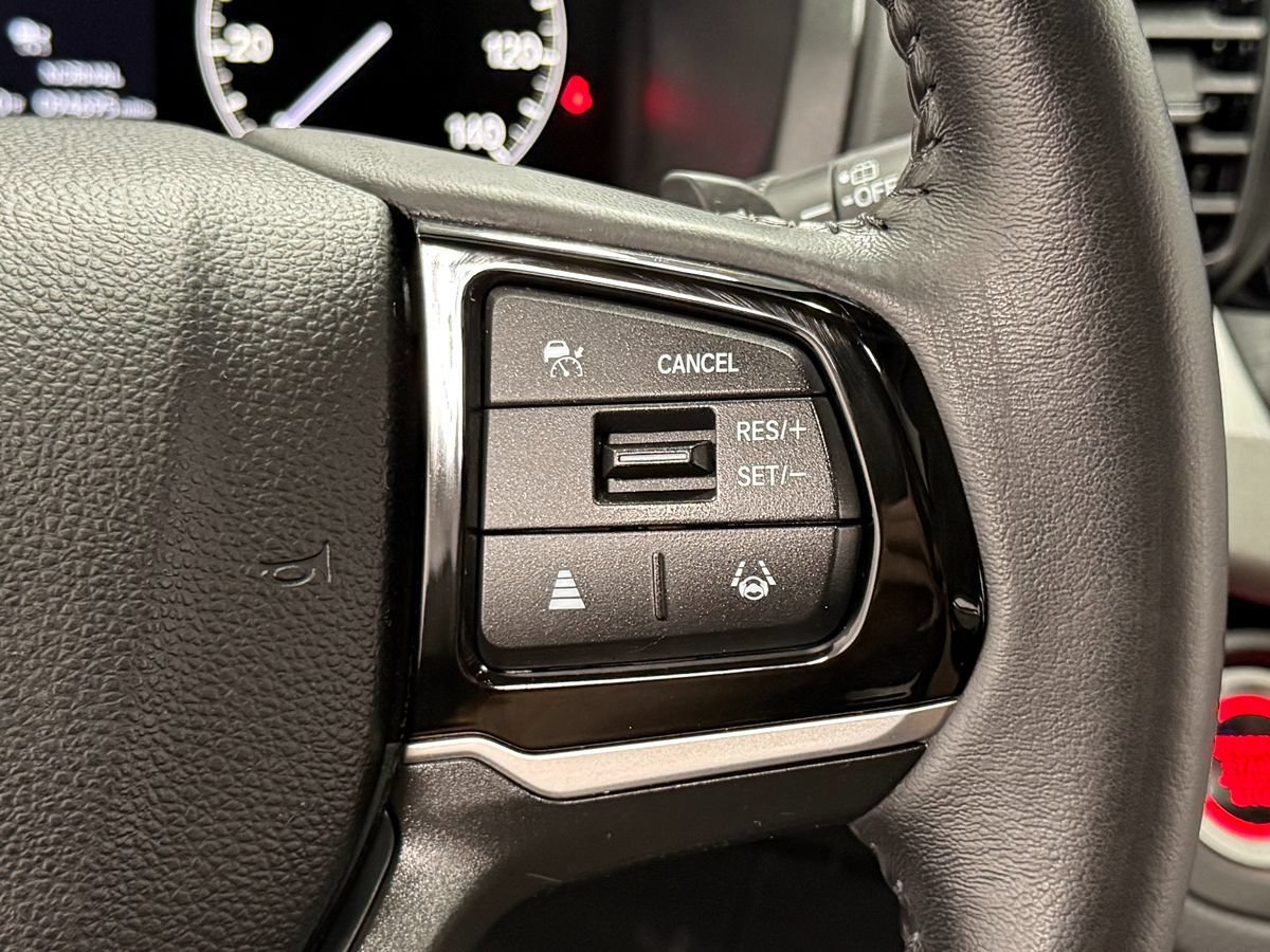 Used 2025 Honda Odyssey EX-L image 18