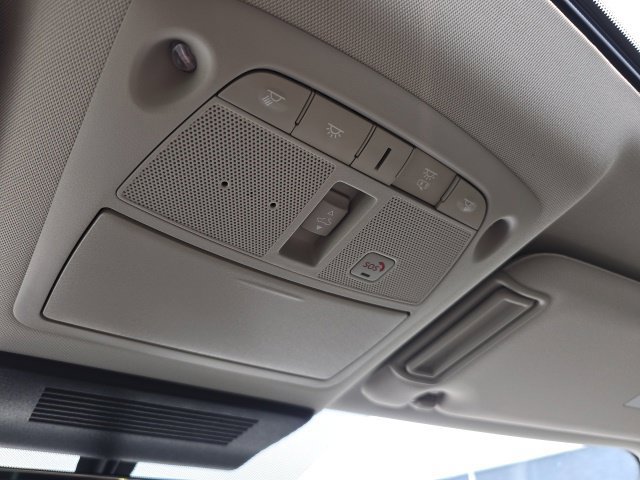 Used 2023 Nissan Armada Platinum w/ Captain's Chairs Package AWD/4WD image 29