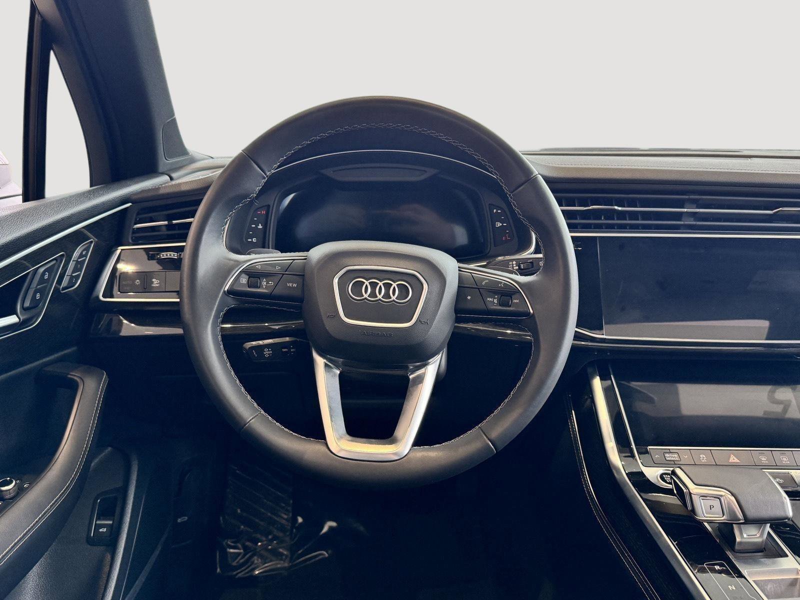 Certified 2025 Audi Q7 3.0T Premium Plus AWD/4WD image 14