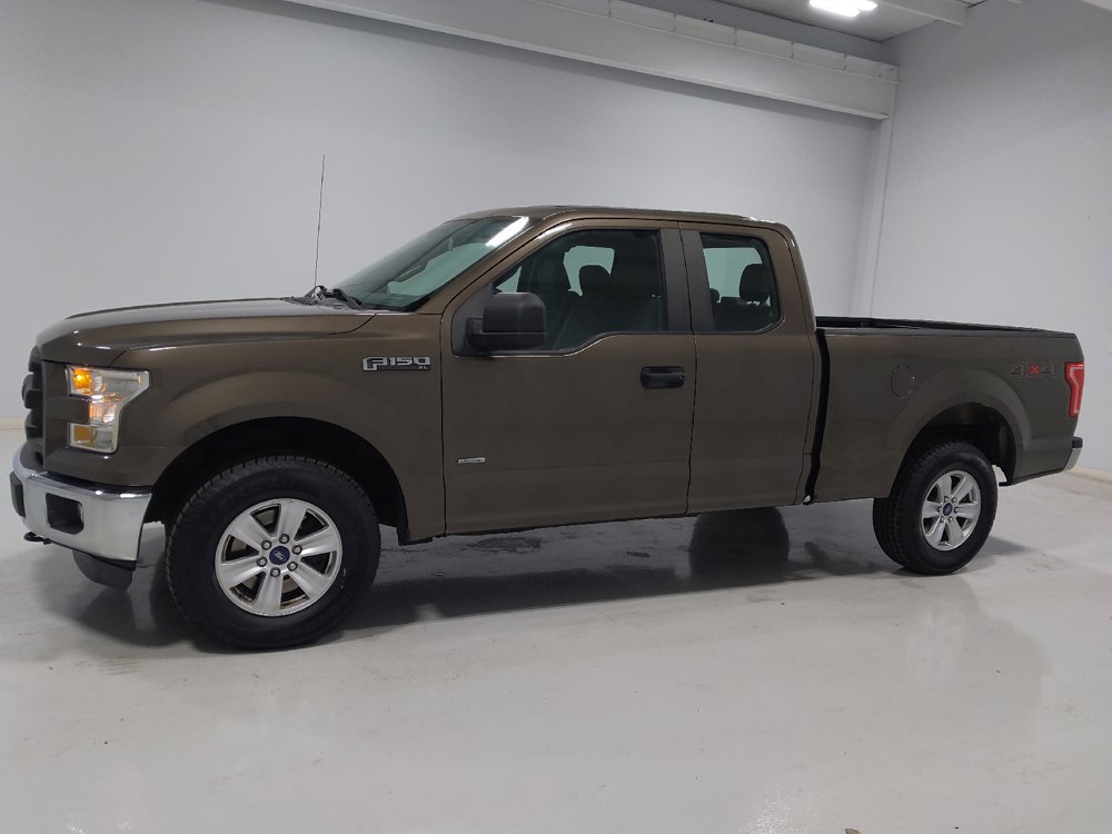 Used 2015 Ford F150 XL w/ Equipment Group 101A Mid AWD/4WD image 2