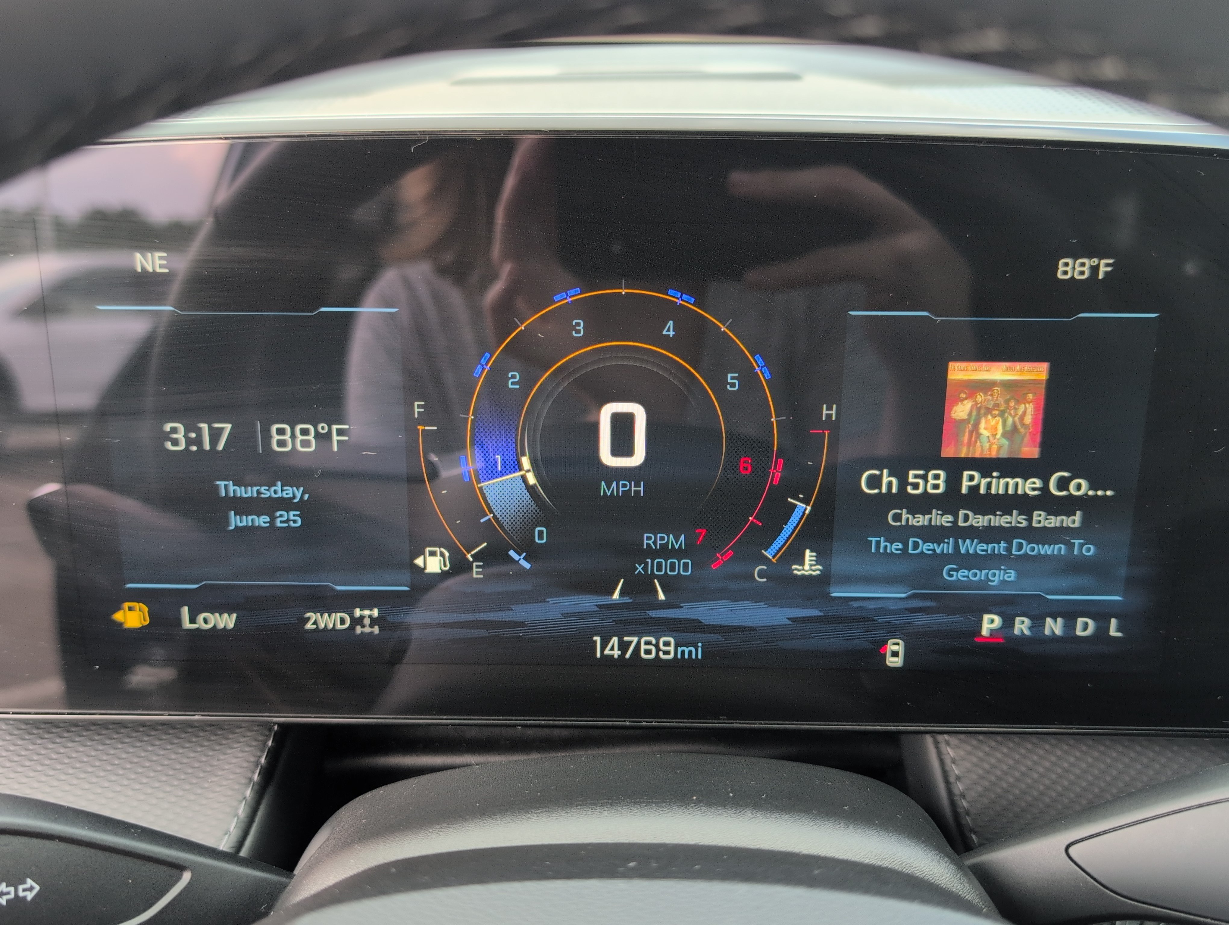 Used 2026 Chevrolet Equinox LT AWD/4WD image 23