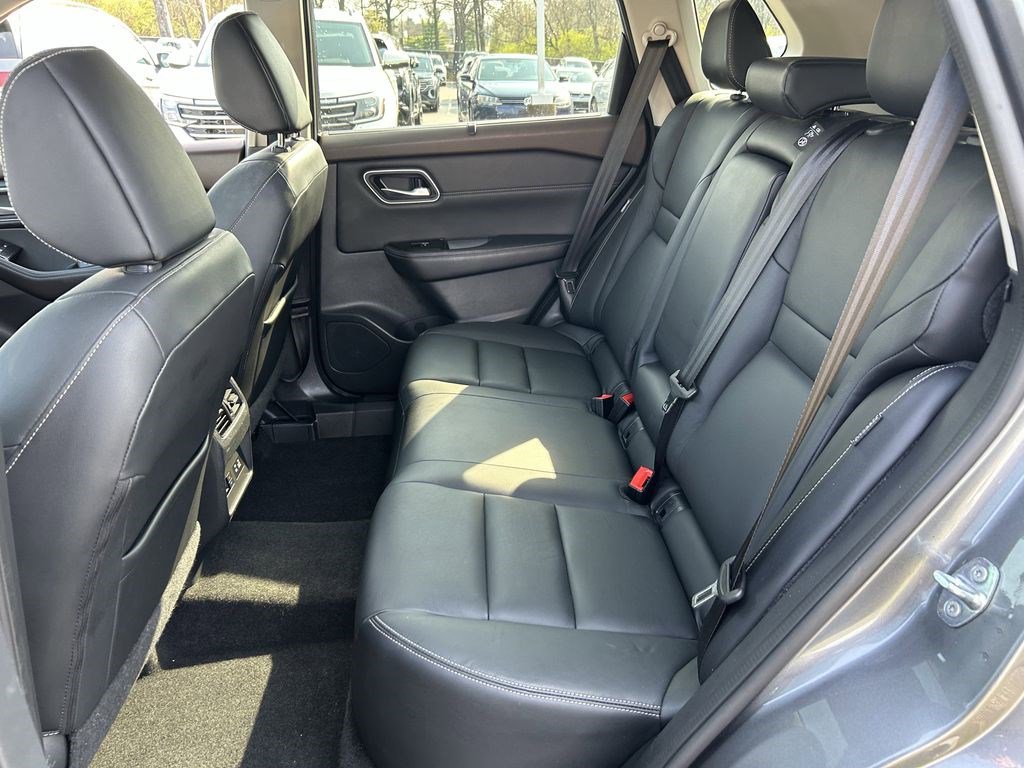 Used 2021 Nissan Rogue SL AWD/4WD image 24
