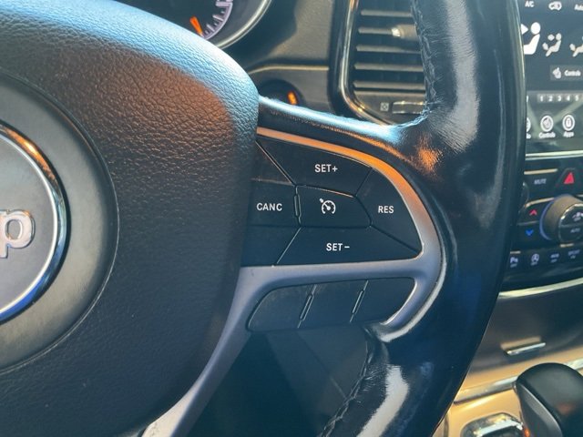 Used 2021 Jeep Grand Cherokee Laredo X image 10