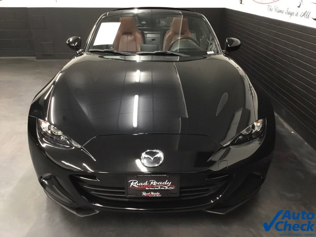 Used 2018 MAZDA MX-5 Miata RF Grand Touring image 4