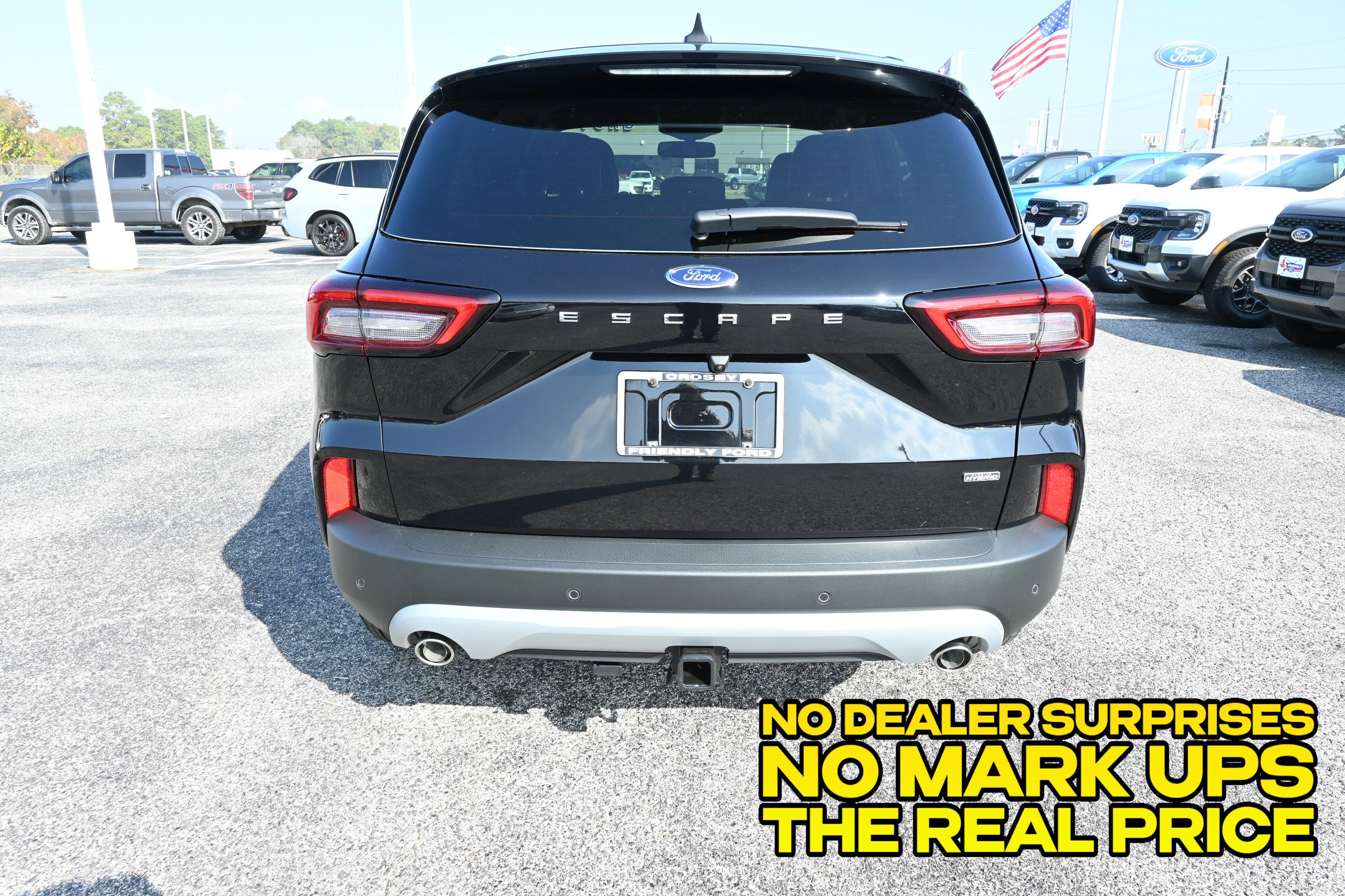 New 2026 Ford Escape SE w/ PHEV Premium Package FWD image 4