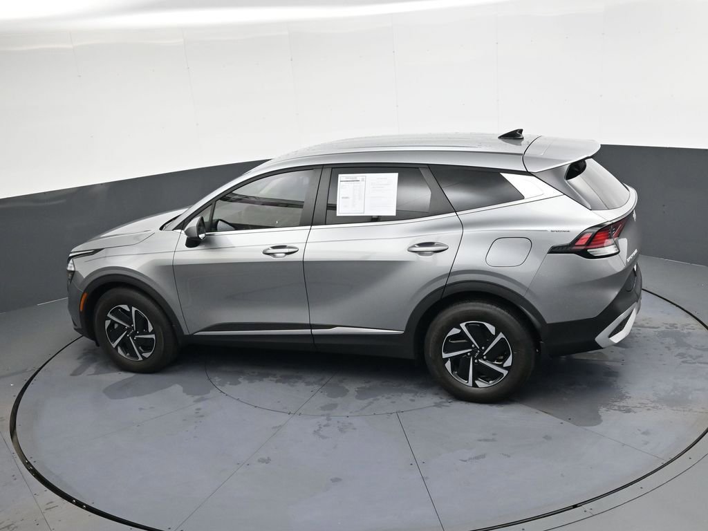Used 2024 Kia Sportage LX image 31