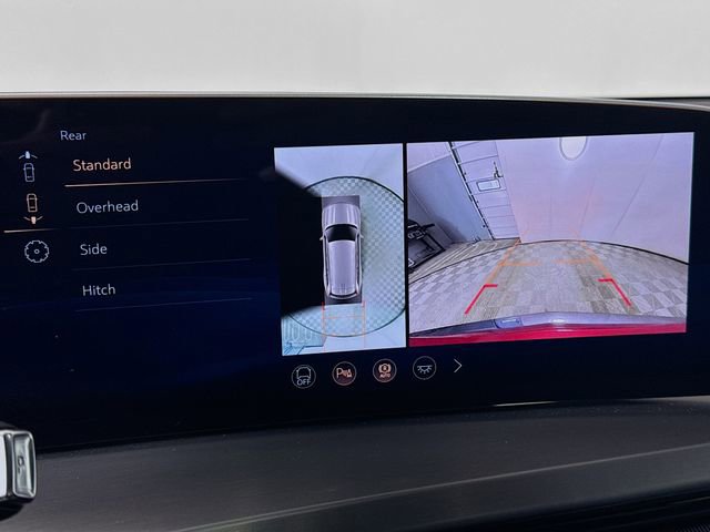 Used 2026 Cadillac Vistiq Sport w/ LPO, Floor Liner Package image 16