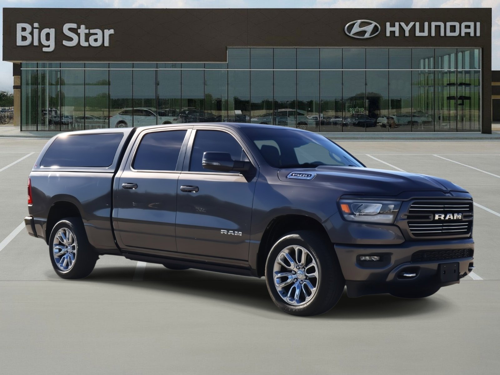 Used 2023 RAM 1500 Laramie image 6