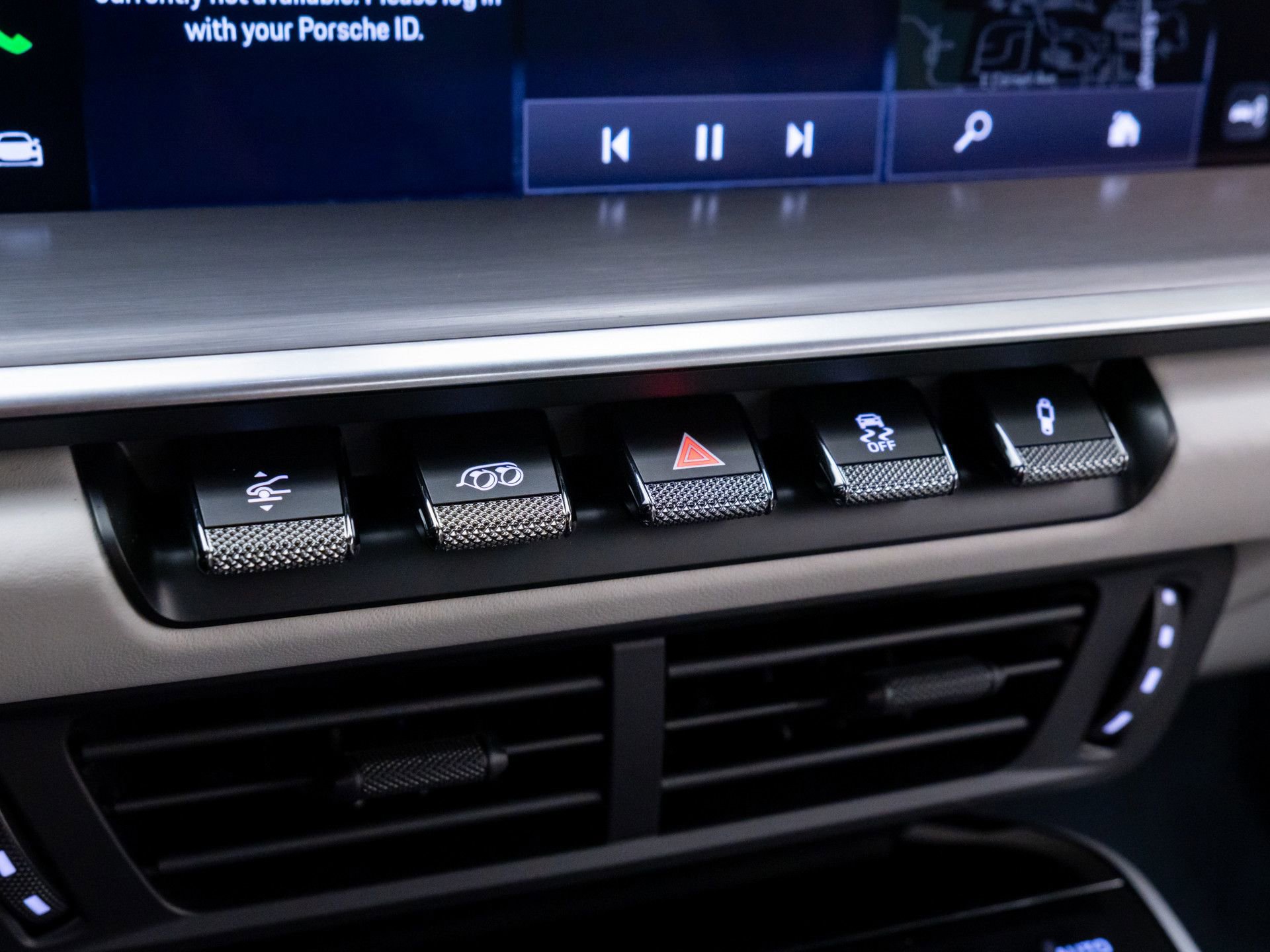 New 2026 Porsche 911 Carrera 4S image 23