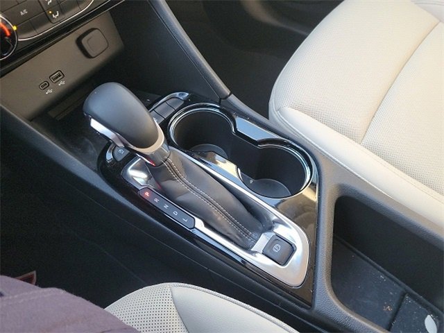 Used 2025 Buick Encore GX Sport Touring w/ Advanced Technology Package image 13