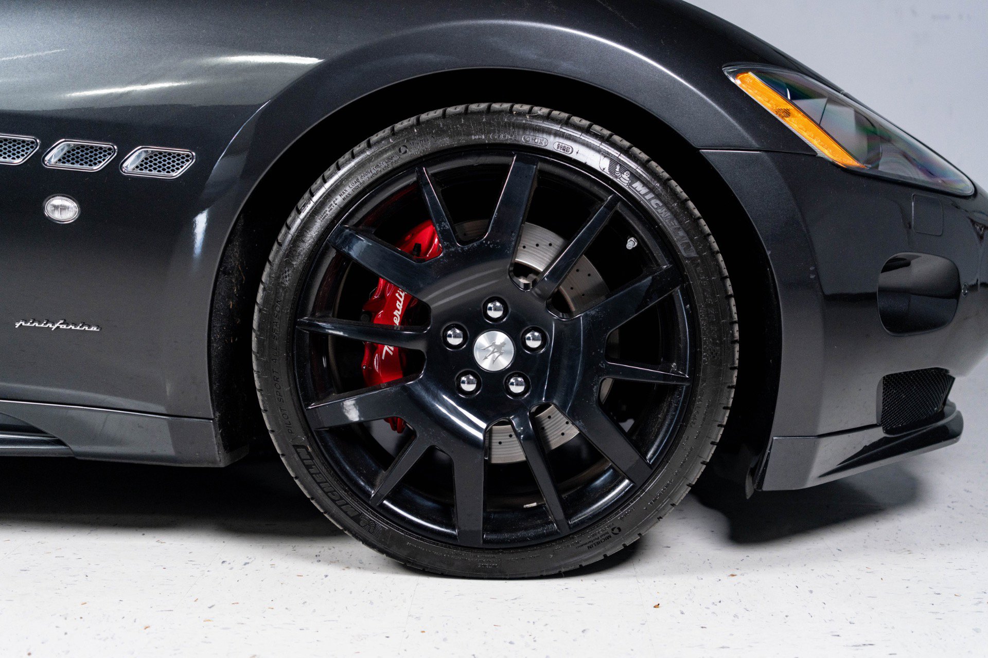 Used 2012 Maserati GranTurismo S image 22