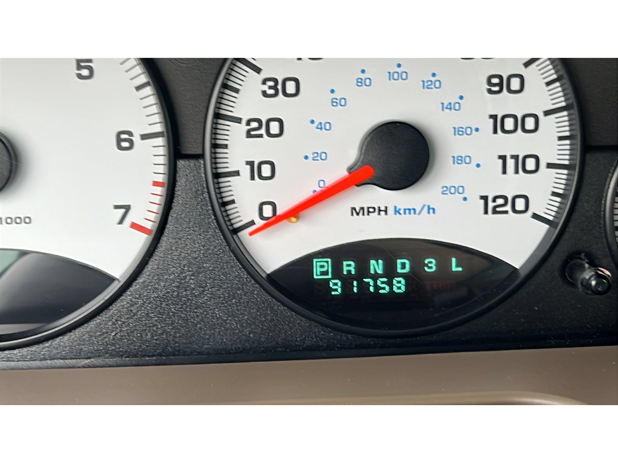 Used 2002 Chrysler Sebring GTC FWD image 16