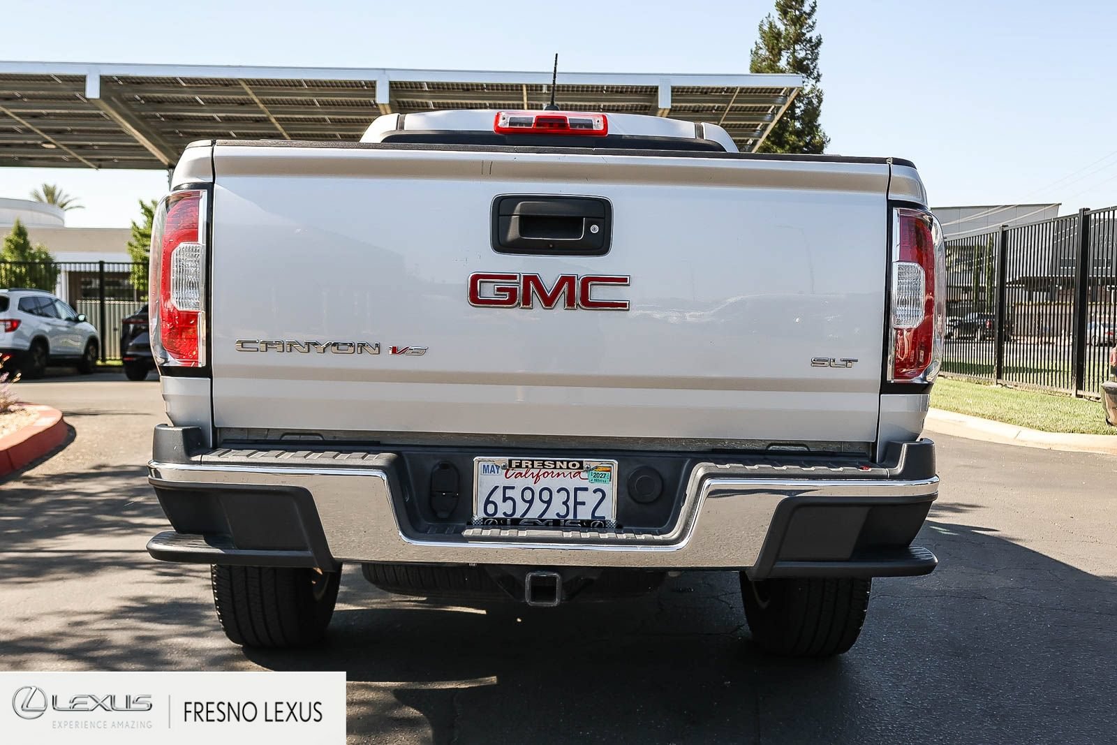 Used 2017 GMC Canyon SLT w/ Trailering Package AWD/4WD image 5