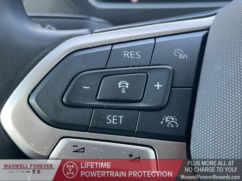 Used 2024 Volkswagen Tiguan S image 11