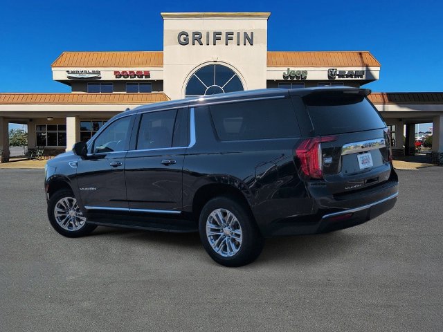 Used 2023 GMC Yukon XL SLT RWD image 9