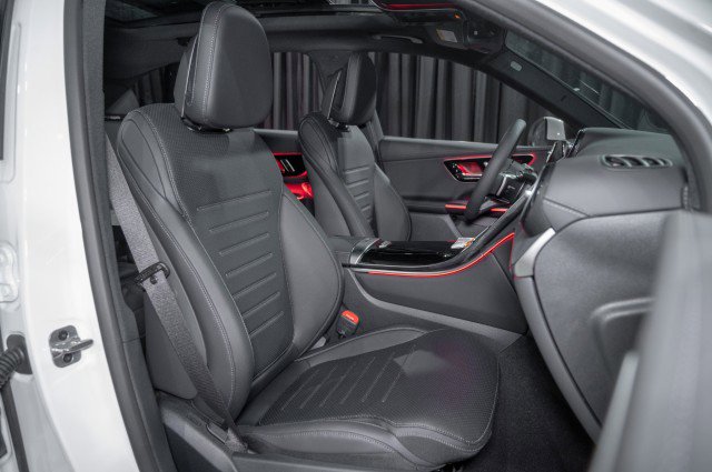 New 2026 Mercedes-Benz GLC 350e 4MATIC image 13