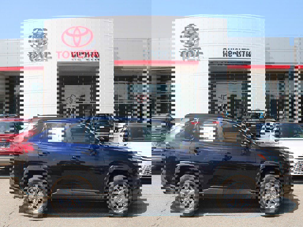 New 2025 Toyota RAV4 XLE