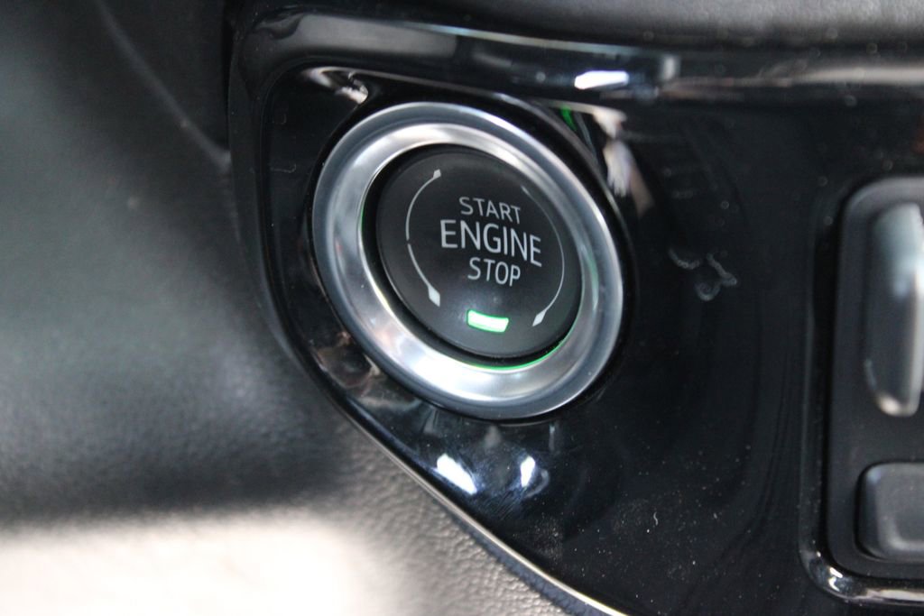 Used 2025 Chevrolet Silverado 1500 LT w/ Work Truck Package image 38