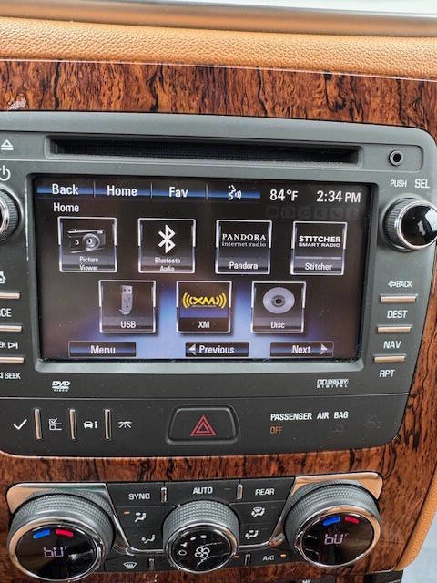 Used 2013 Chevrolet Traverse LTZ FWD image 56