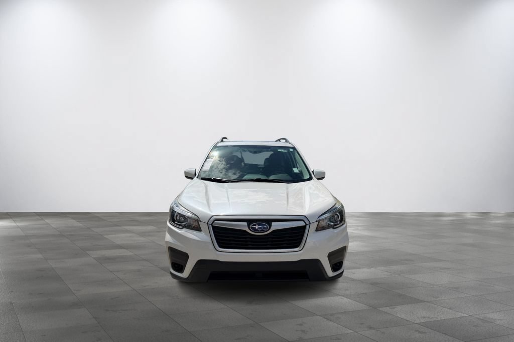 Used 2019 Subaru Forester Premium AWD/4WD image 2