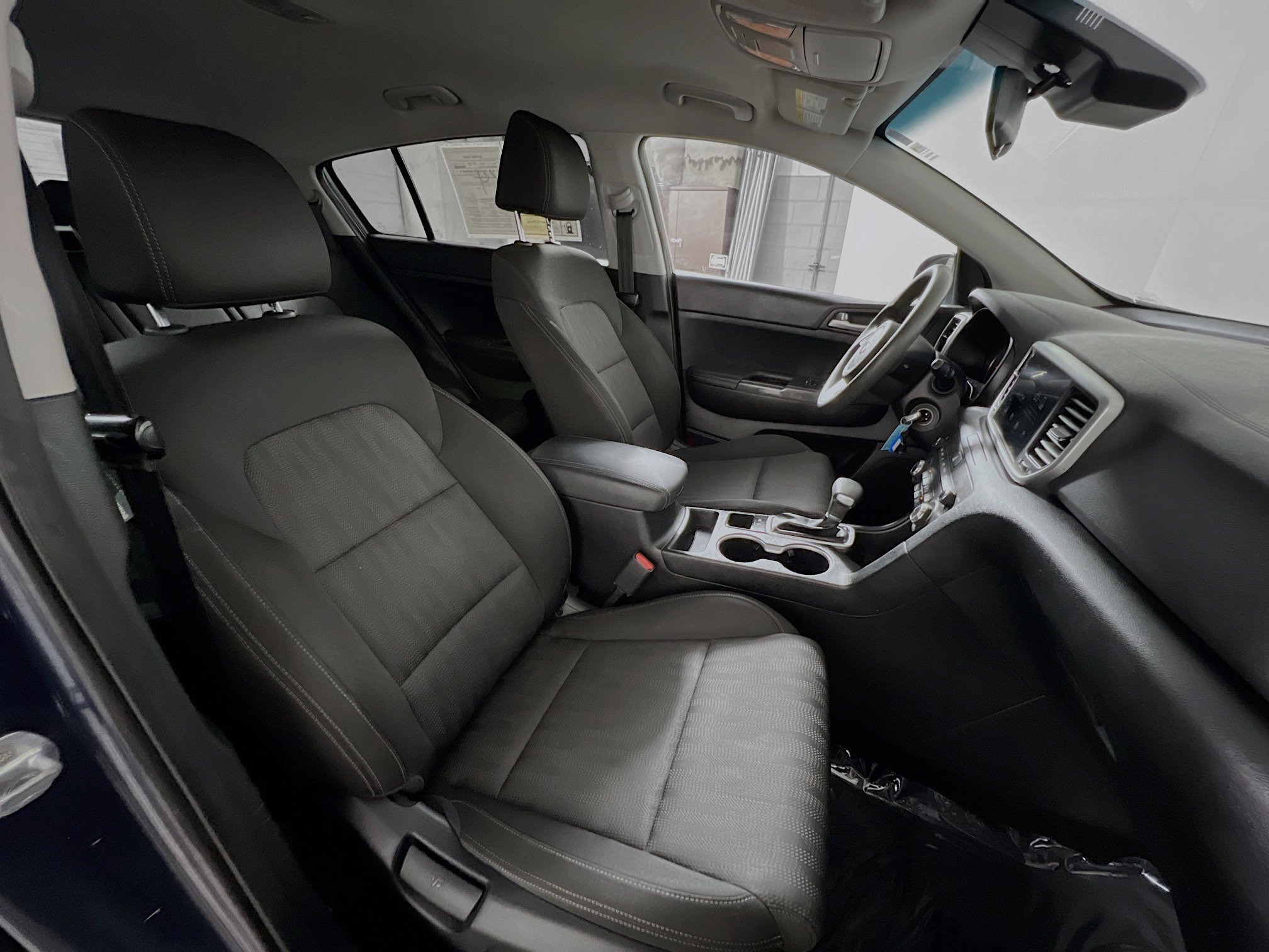 Used 2022 Kia Sportage LX image 31