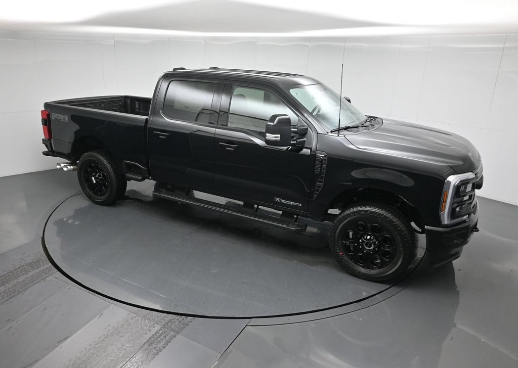 New 2026 Ford F250 Lariat w/ Black Appearance Package AWD/4WD image 38