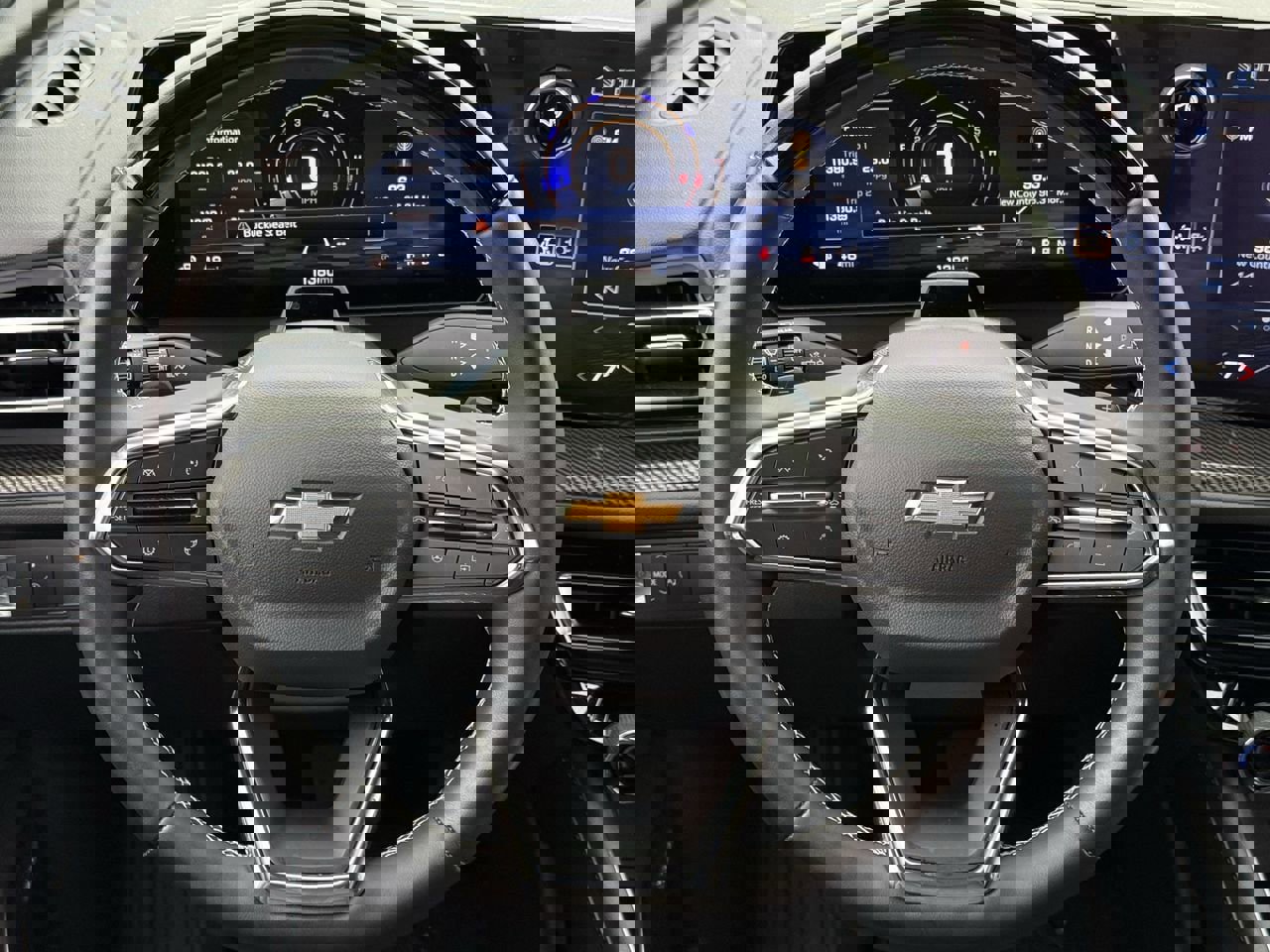 Certified 2025 Chevrolet Traverse High Country image 12