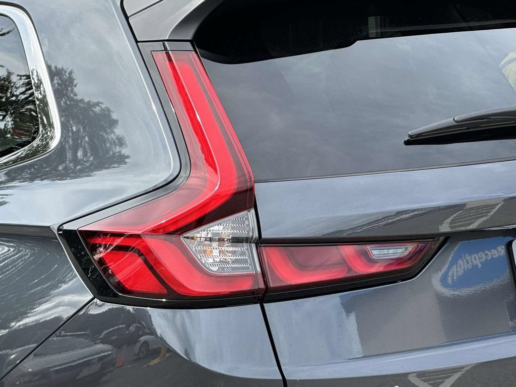 Certified 2025 Honda CR-V LX image 8