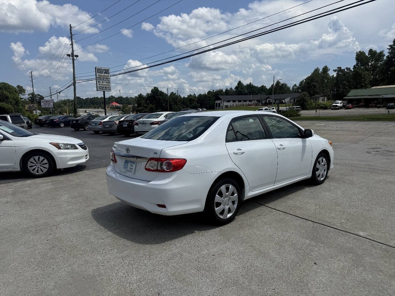 Used 2012 Toyota Corolla LE FWD image 7